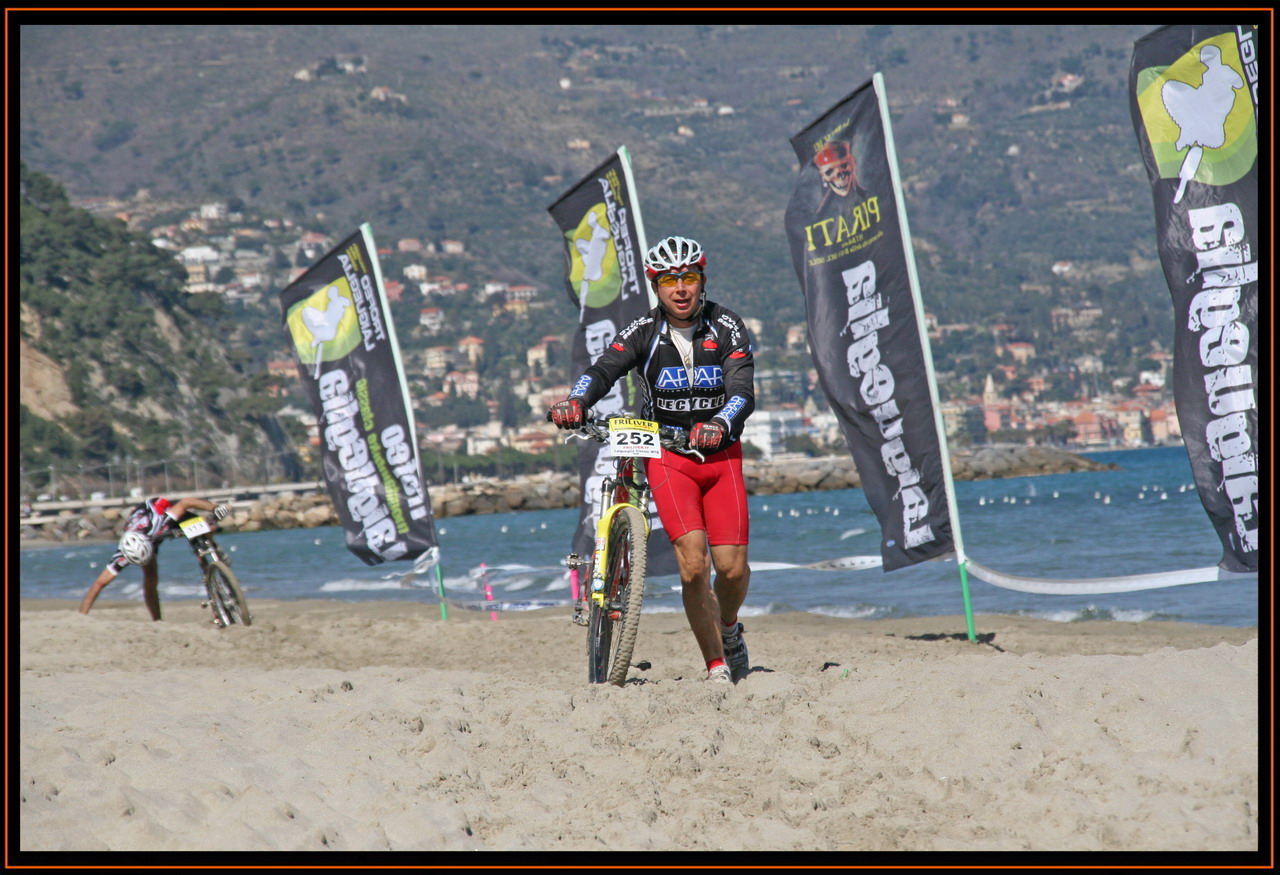 Giulio Valfrè 08/03/09 San Bartolomeo al mare (IM). 1° prova (Sprint) Circuito SuperEnduro 2009 